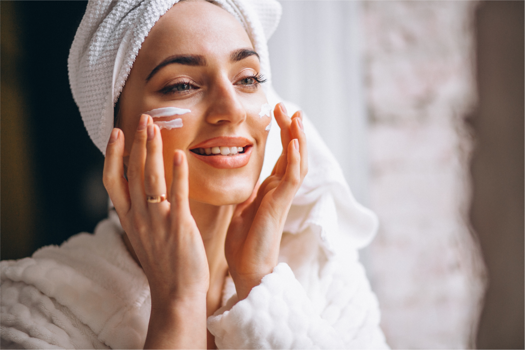 Essential Beauty Tips for Glowing Skin All Year Round